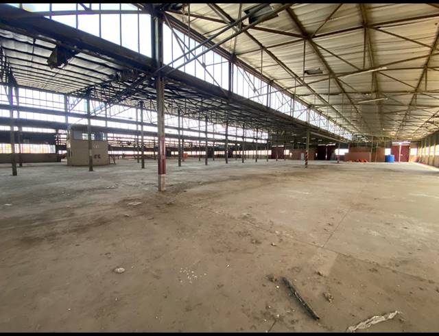 13,000M² WAREHOUSE FOR SALE IN TECHNIKON